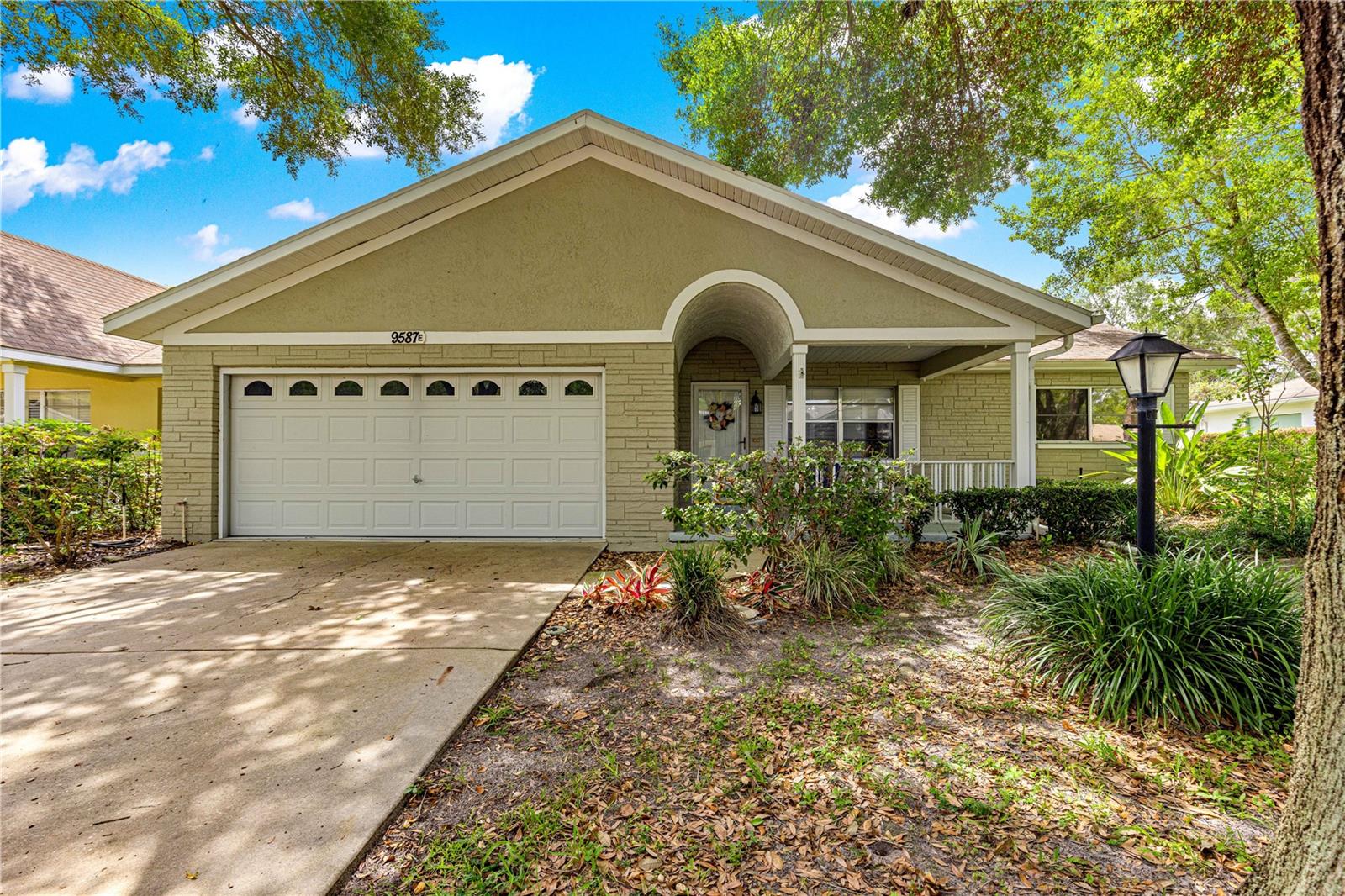 9587 Sw 84th Ter #e Property Photo 31