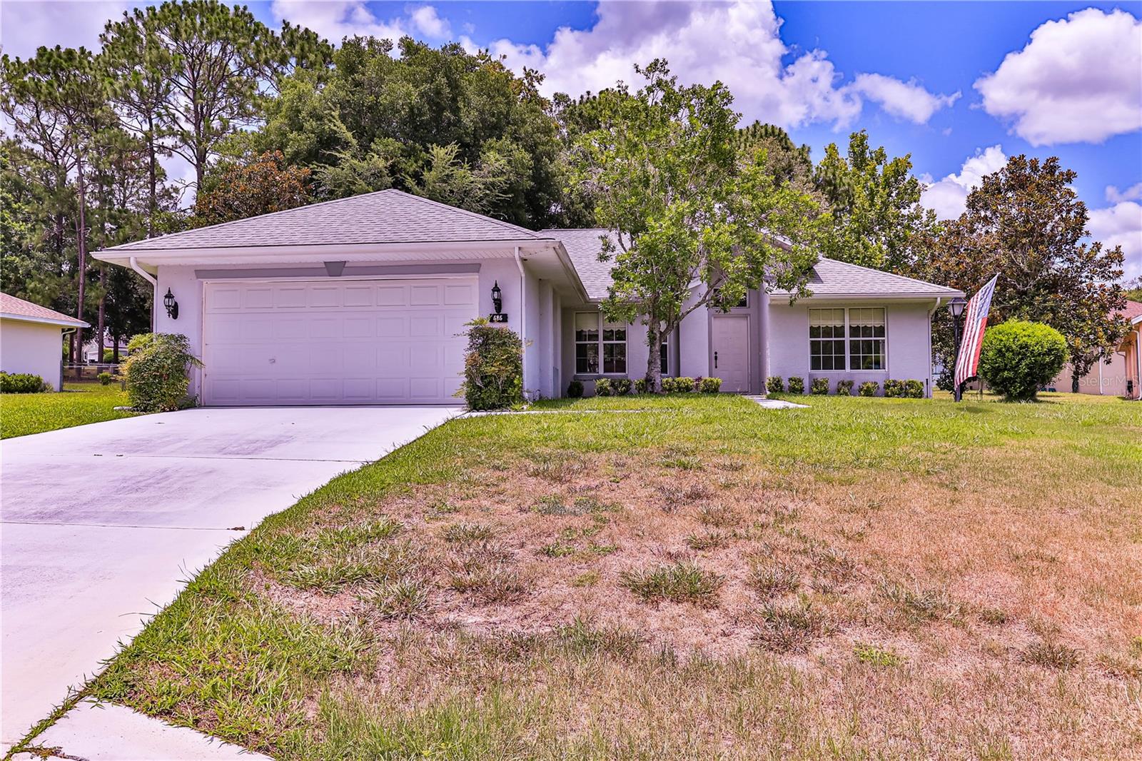 585 W Barrymore Dr Property Photo 1