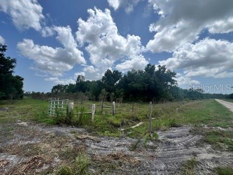 21041 Granville Rd Property Photo 3