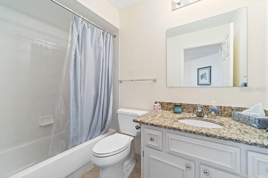 2038 Nw 50th Ave Property Photo 10