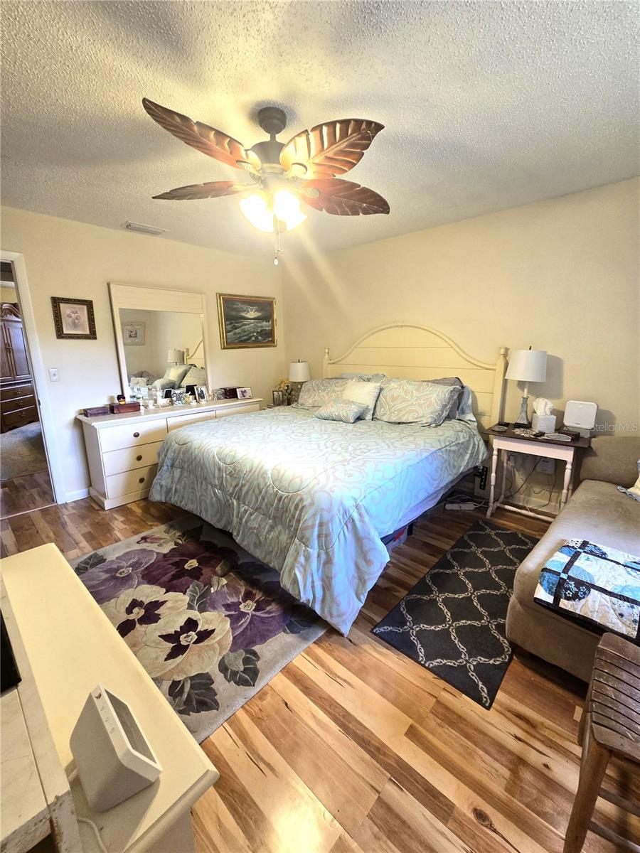 37 Oak Loop Property Photo 12
