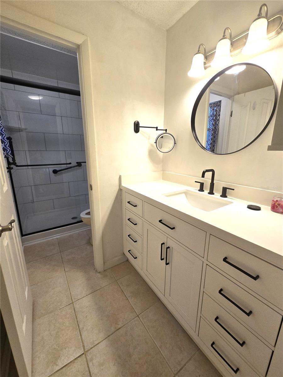 37 Oak Loop Property Photo 14