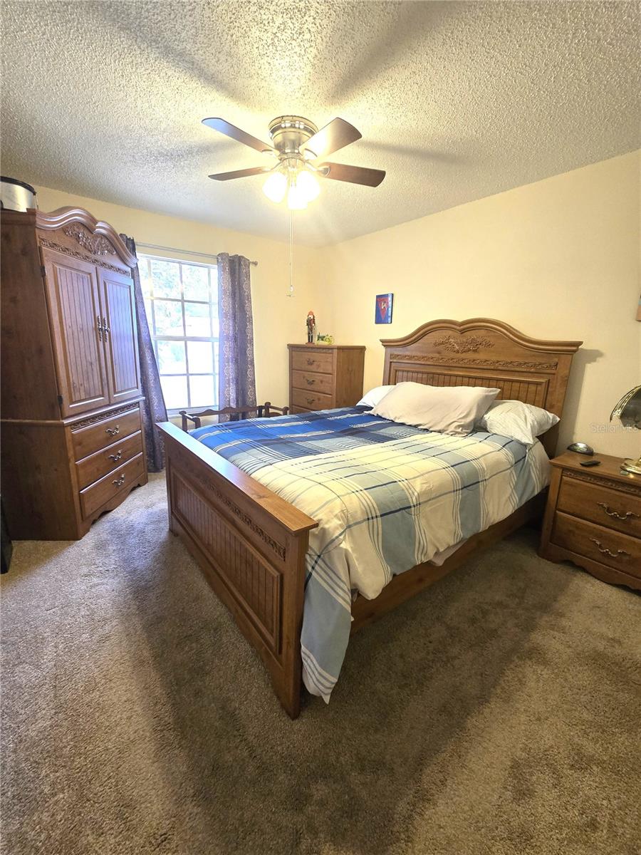 37 Oak Loop Property Photo 16
