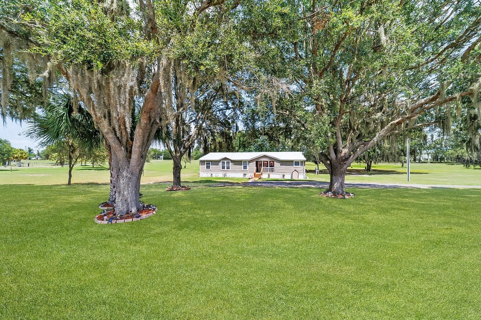 12651 Se County Road 337 Property Photo 2