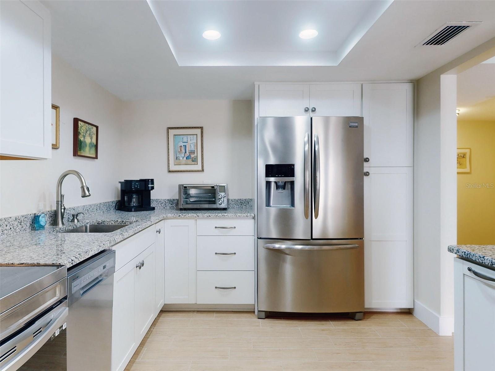 588 Bahia Cir #a Property Photo 16