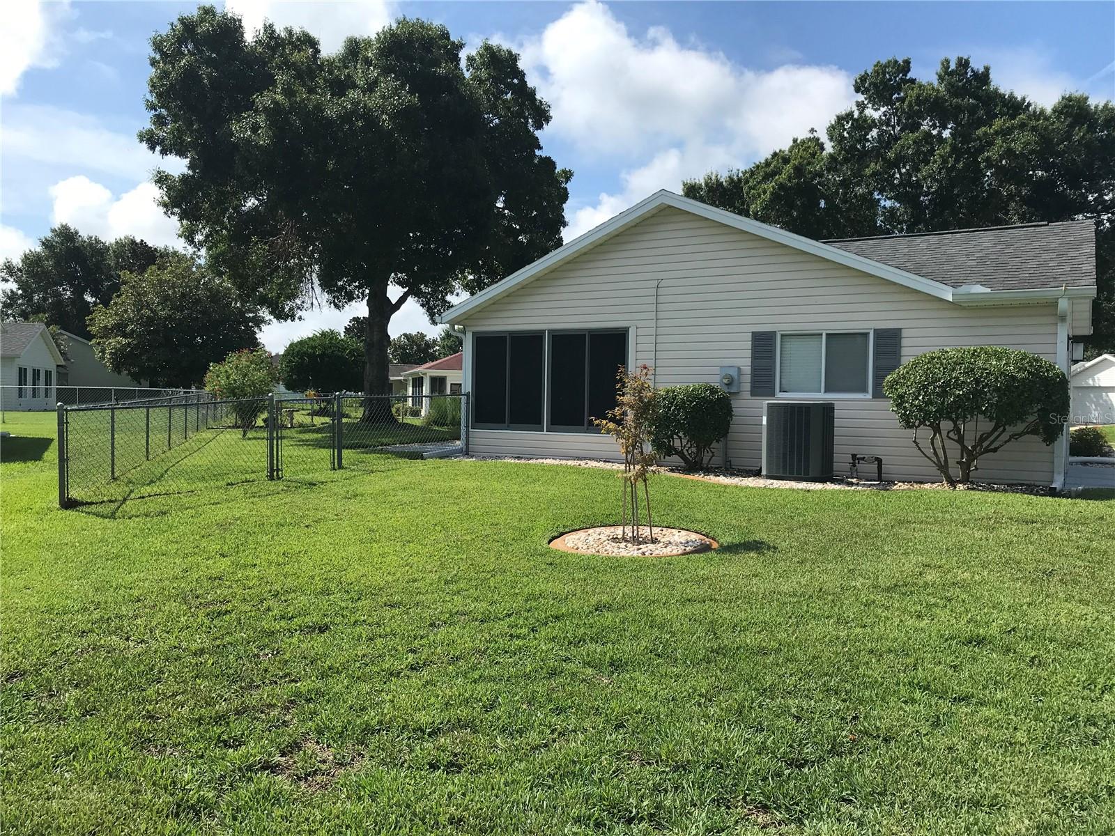 11879 Sw 137th Loop Property Photo 4