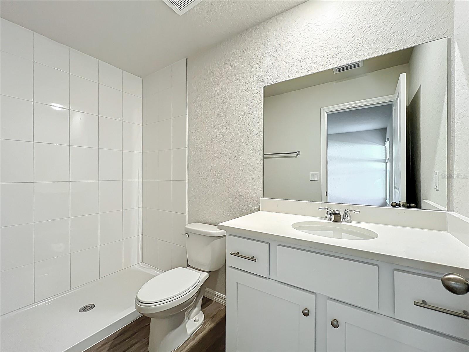 111 E Harvard St Property Photo 12