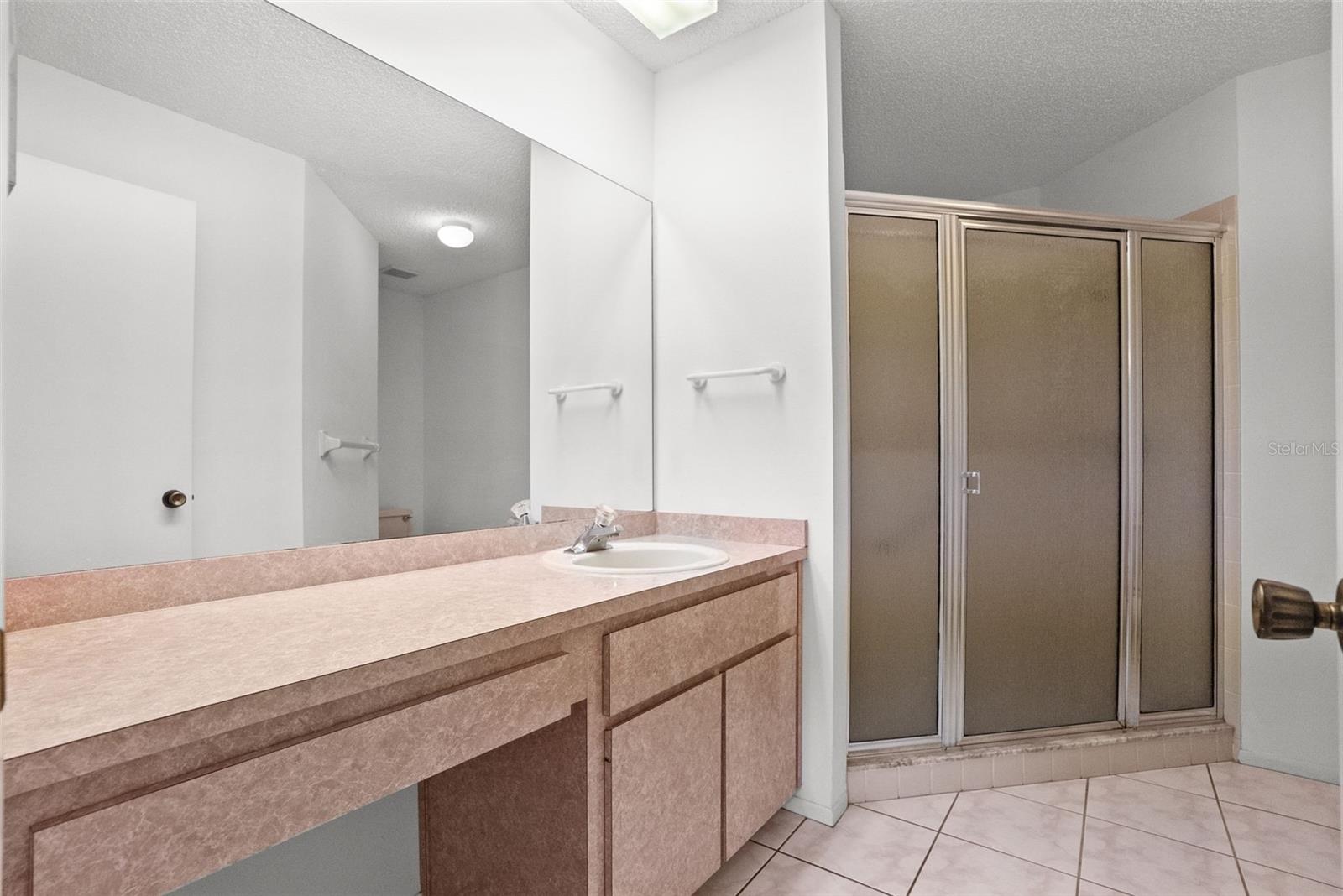 6421 Remus Dr Property Photo 26