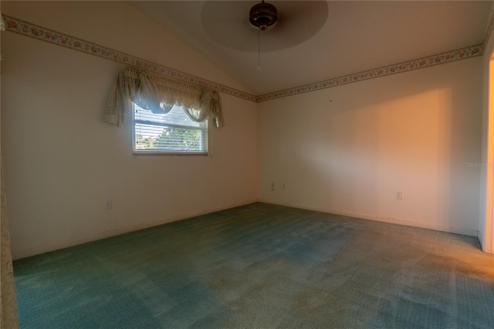 1913 Nw 50th Cir Property Photo 16