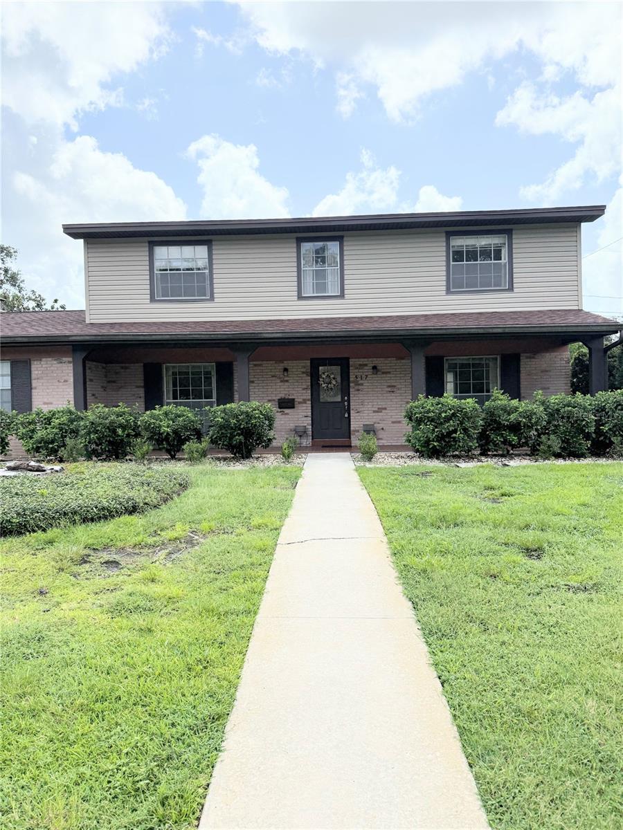 517 ROLLINGVIEW DR Property Photo 1