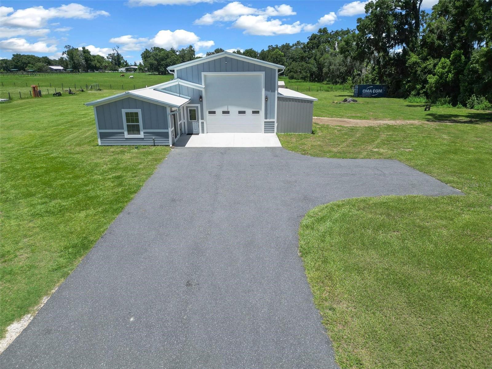 1655 E Highway 329 Property Photo 1