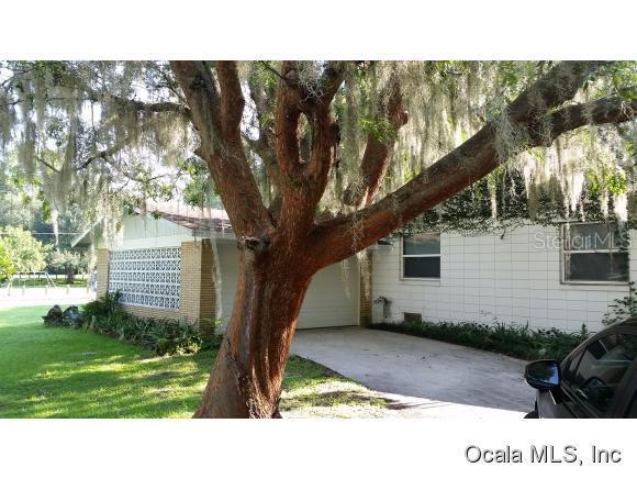 908 SE 23 ST Property Photo 1