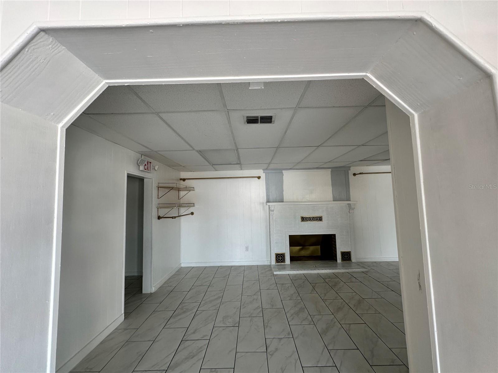 2206 E Silver Springs Blvd Property Photo 7