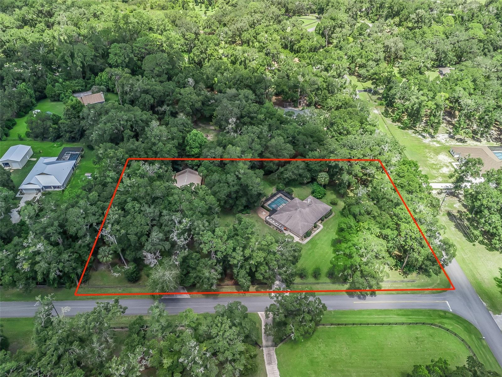 42 Wood Ridge Dr Property Photo 2