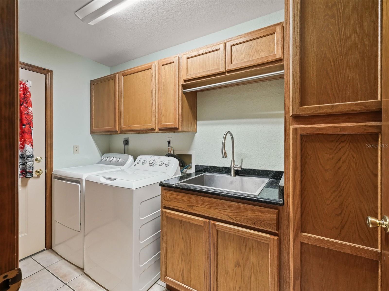 42 Wood Ridge Dr Property Photo 17