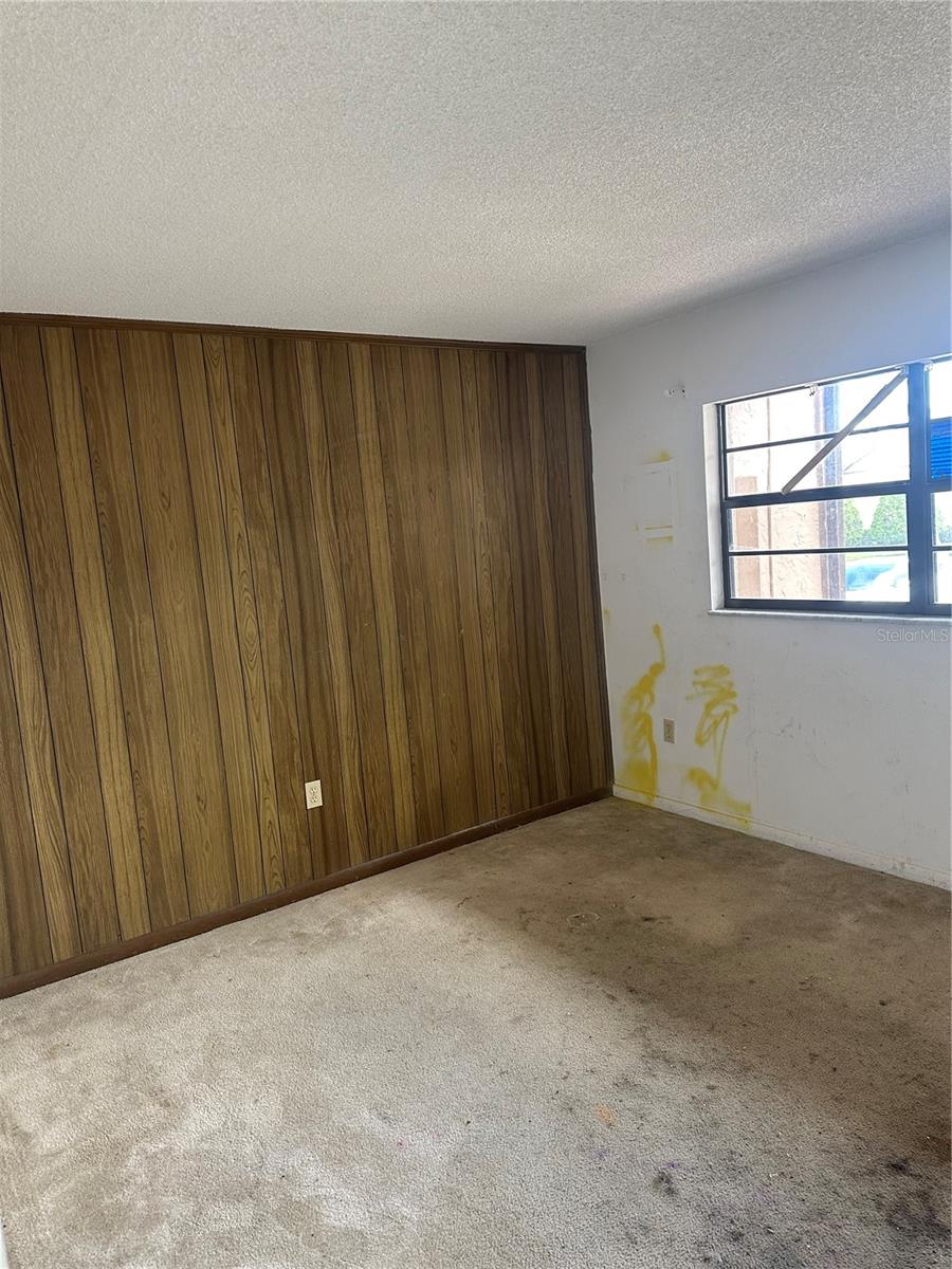 2415 Ne 7th St #2 Property Photo 10