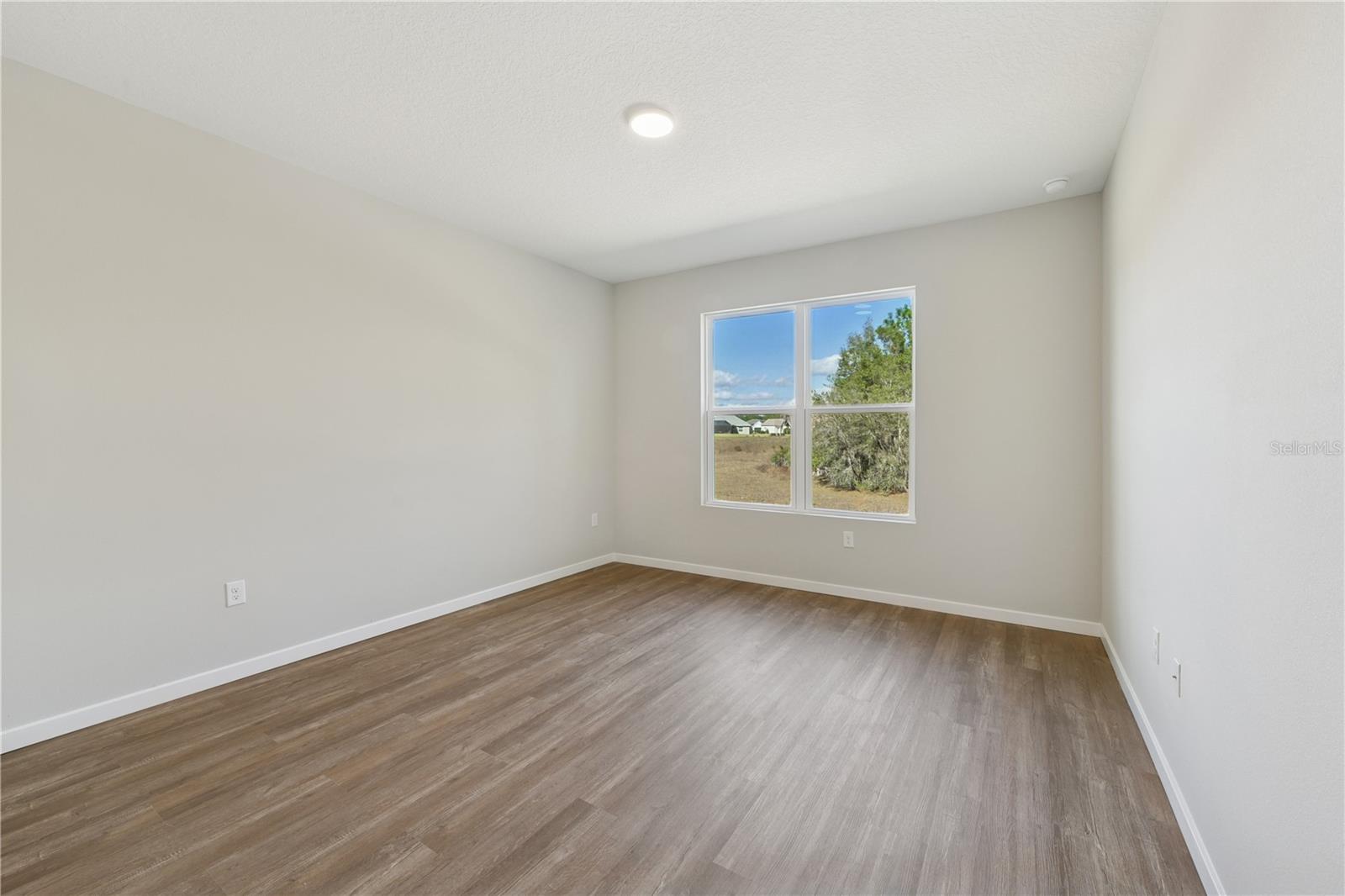 17851 Sw 68th Pl Property Photo 9