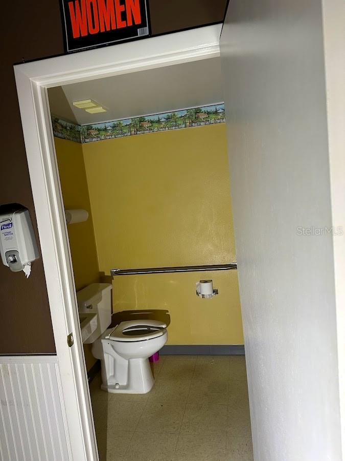 821 Ne 36th Ter #7/8/9 Property Photo 17