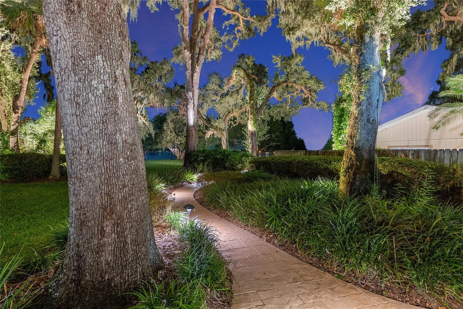 10745 Se Sunset Harbor Rd Property Photo 32