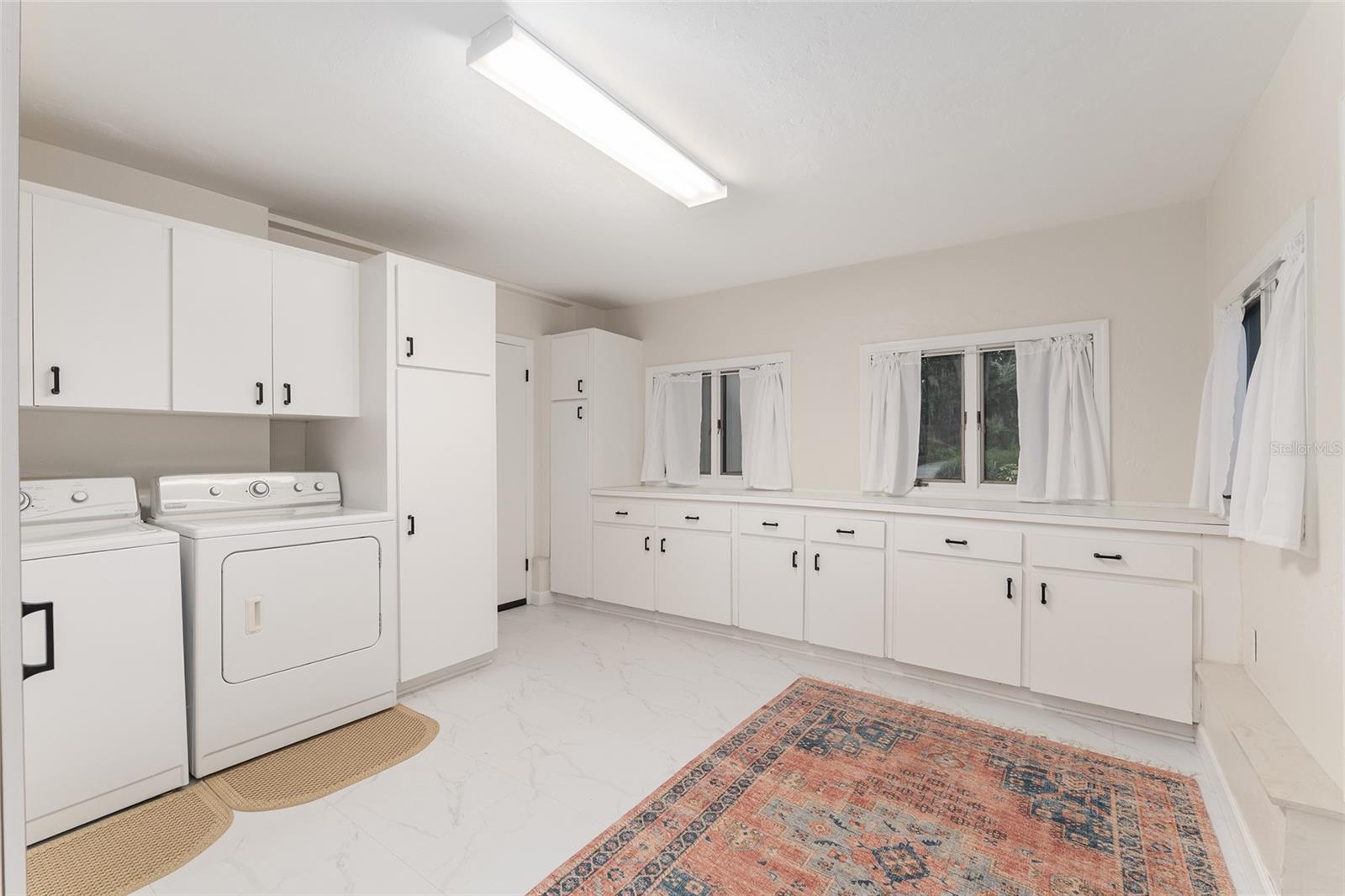 10745 Se Sunset Harbor Rd Property Photo 36