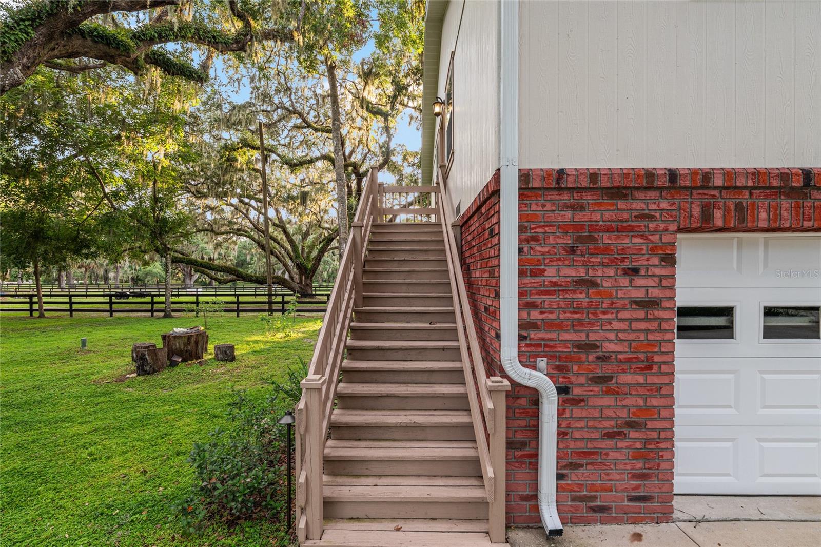 10745 Se Sunset Harbor Rd Property Photo 51