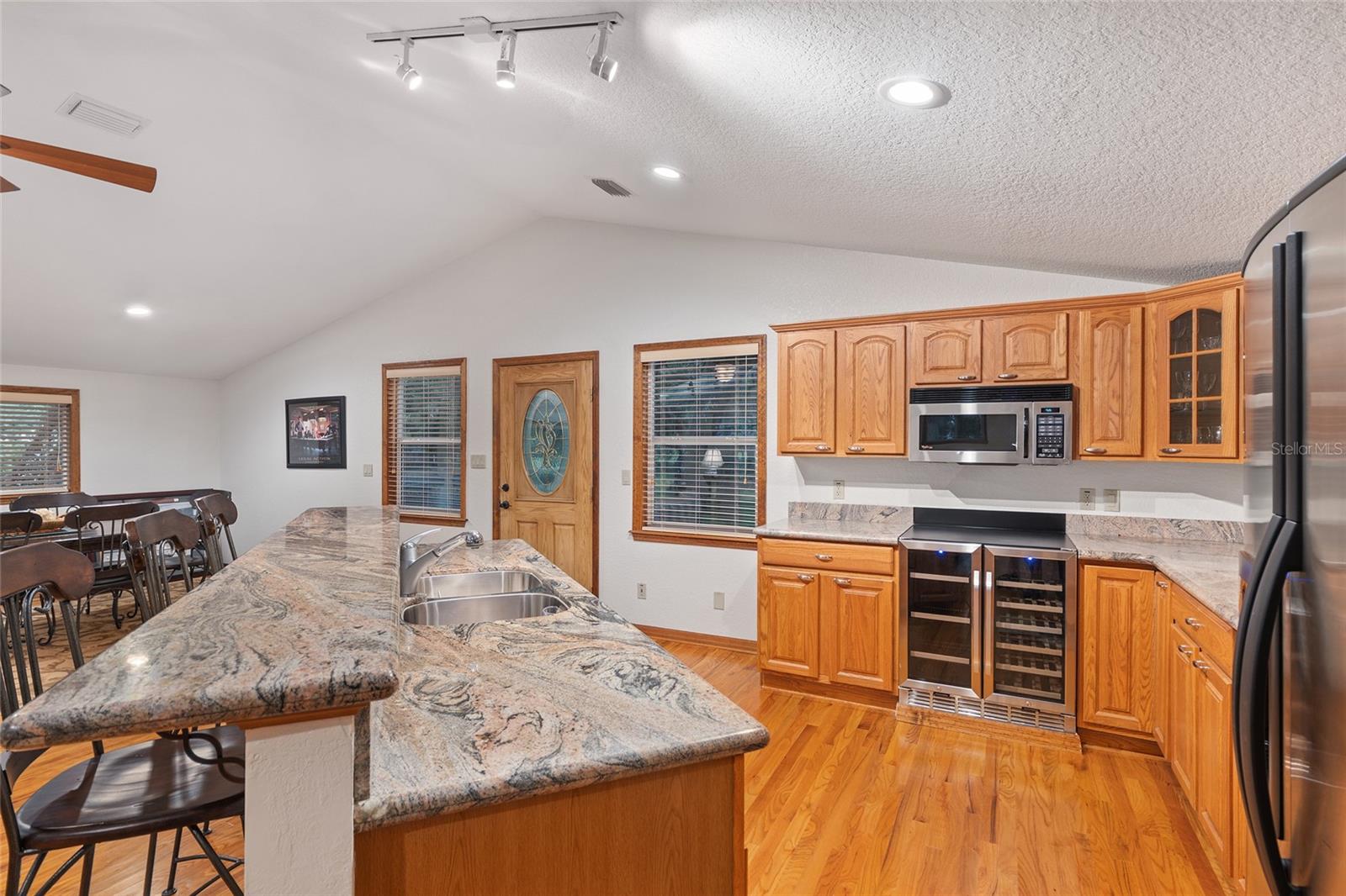 10745 Se Sunset Harbor Rd Property Photo 55