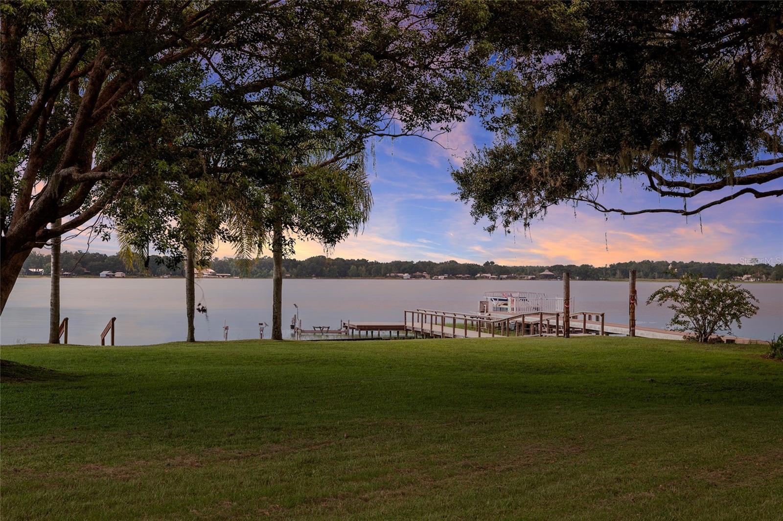 10745 Se Sunset Harbor Rd Property Photo 66