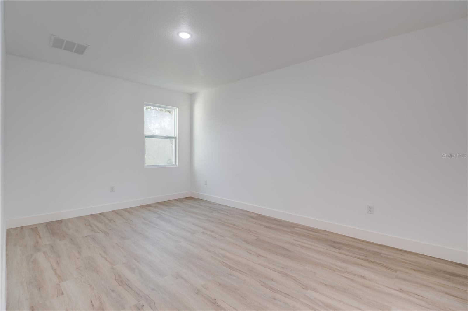 125 Fisher Way Property Photo 12