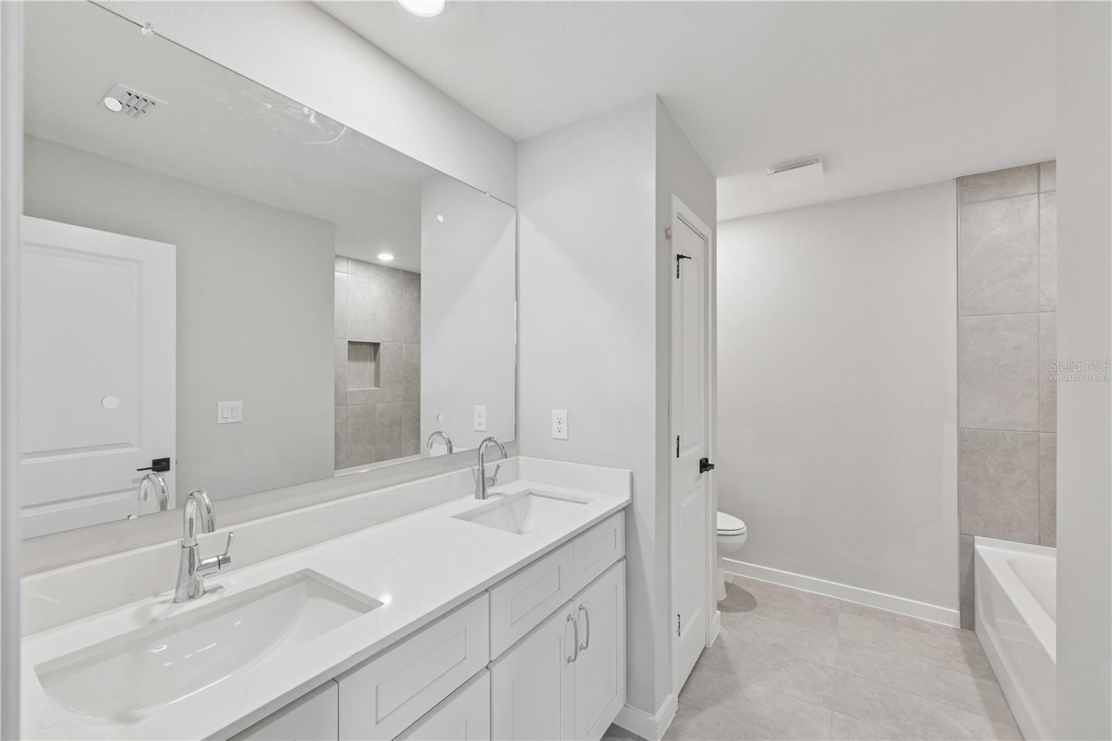 17843 Sw 68th Pl Property Photo 13