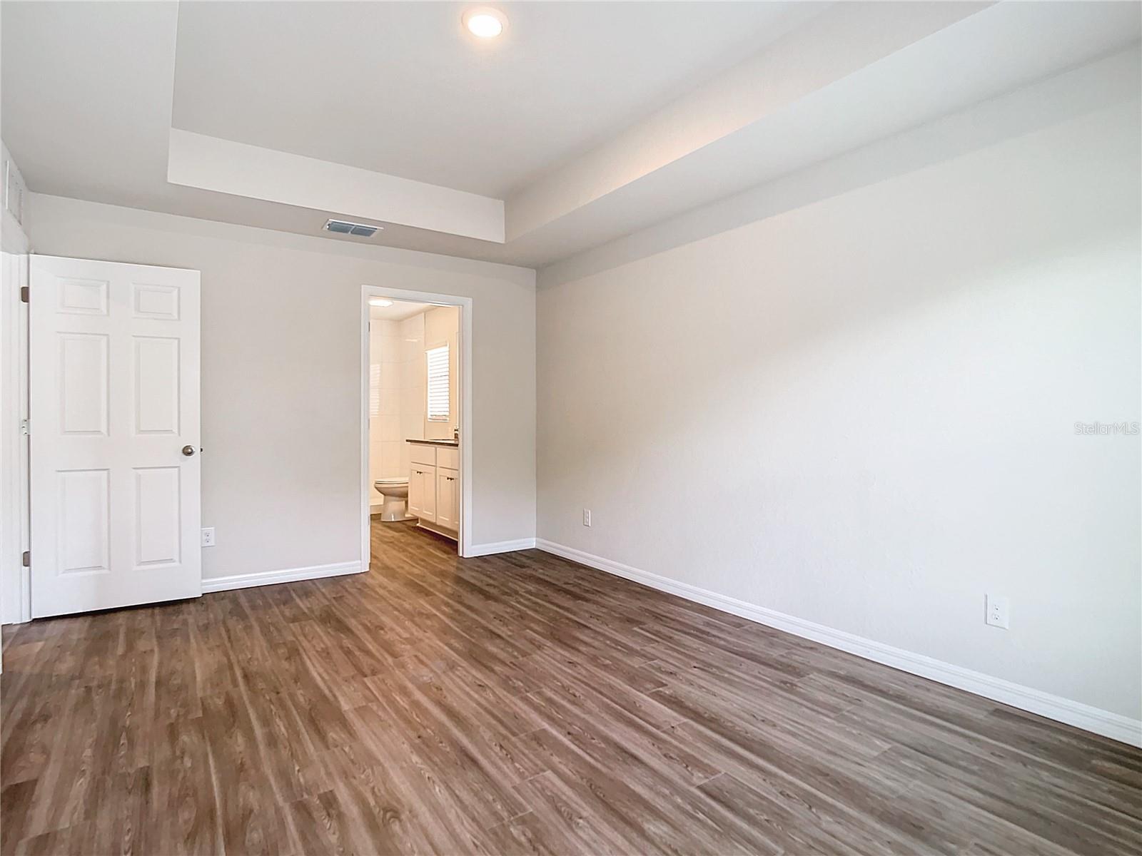 17389 Tyler Ave Property Photo 11