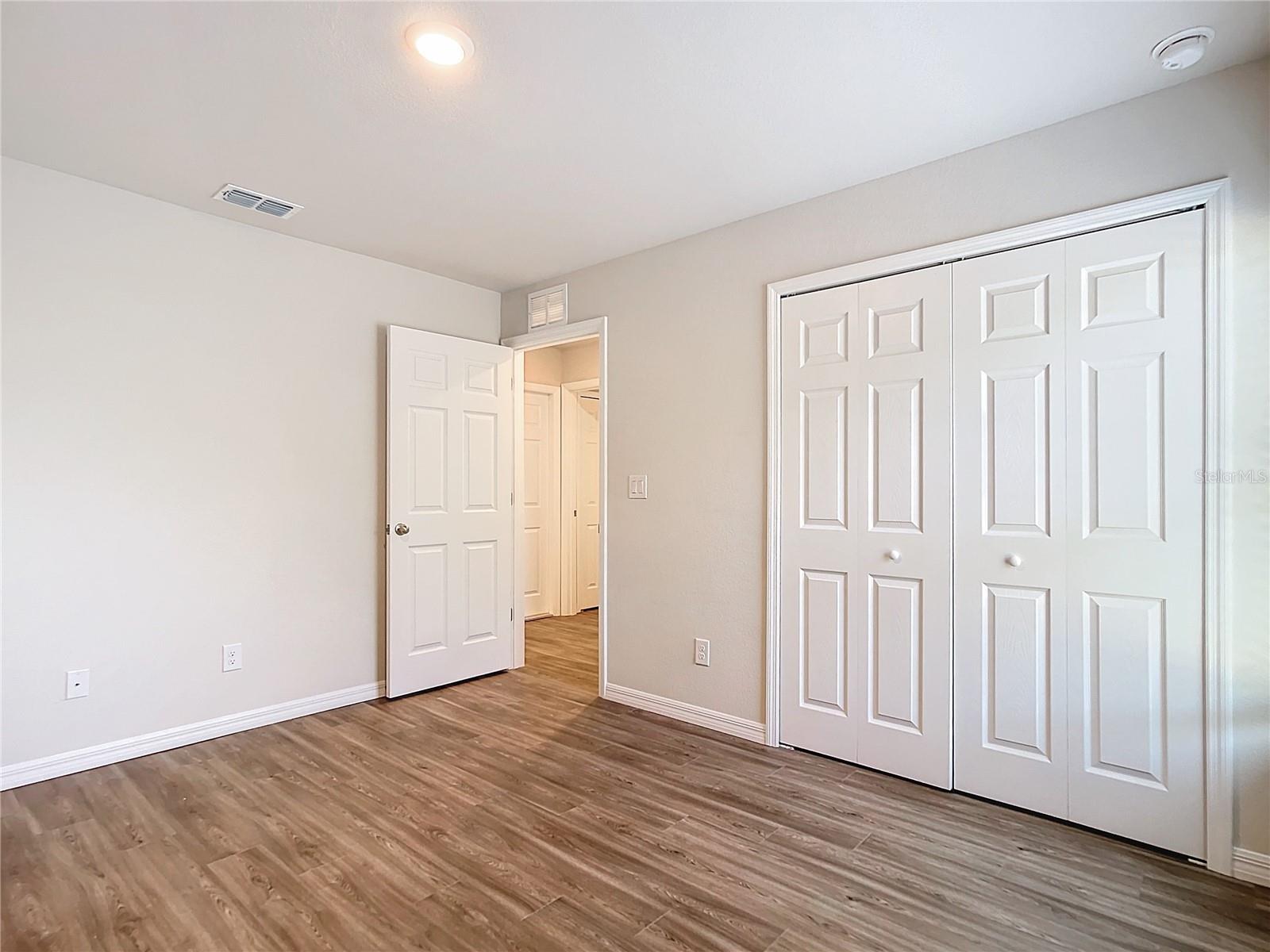 17389 Tyler Ave Property Photo 16