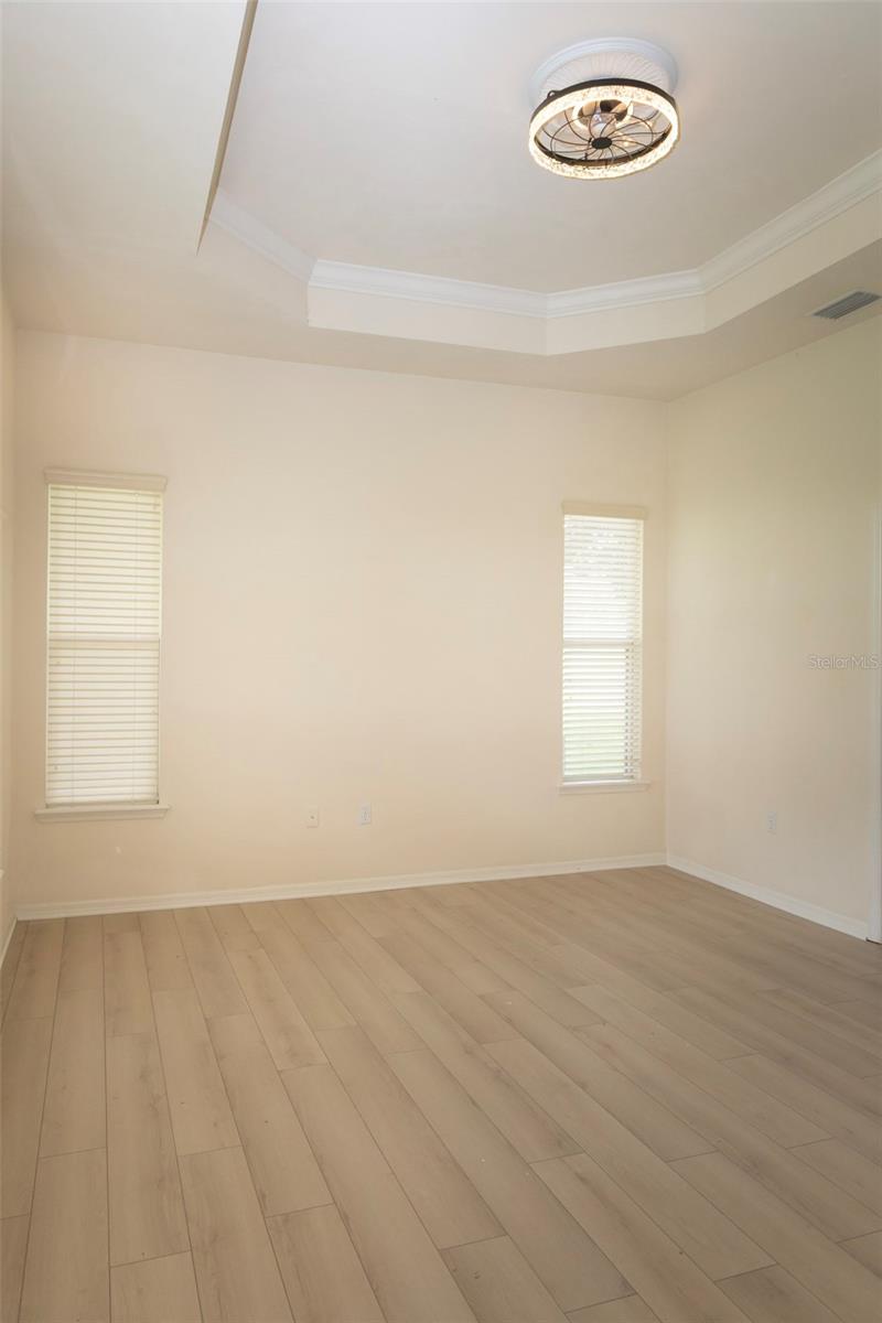 OM707996 Property Photo 17