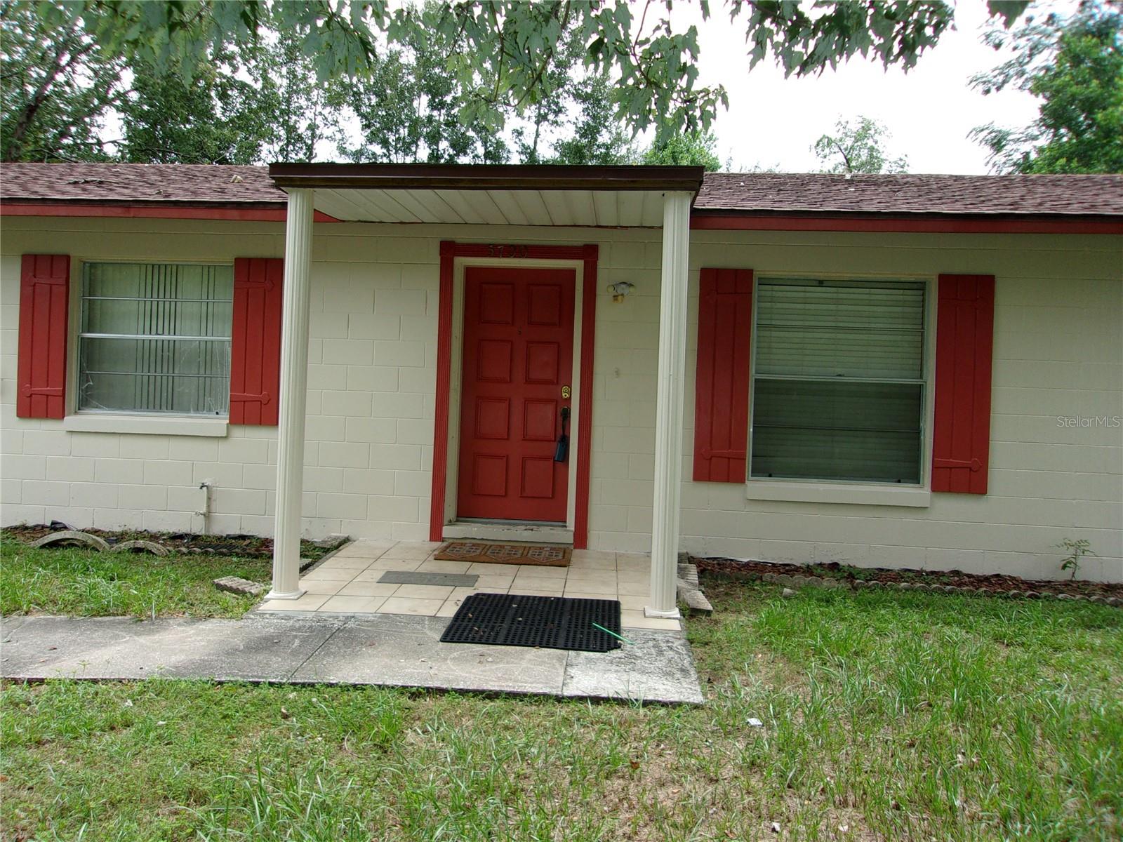 5700 Ne 6th Pl Property Photo 9