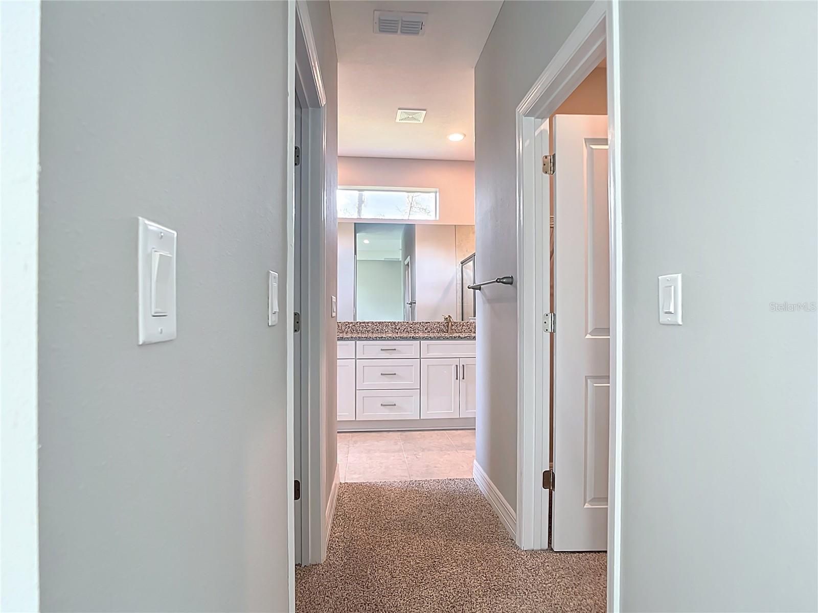2144 Sadnet Ln Property Photo 10