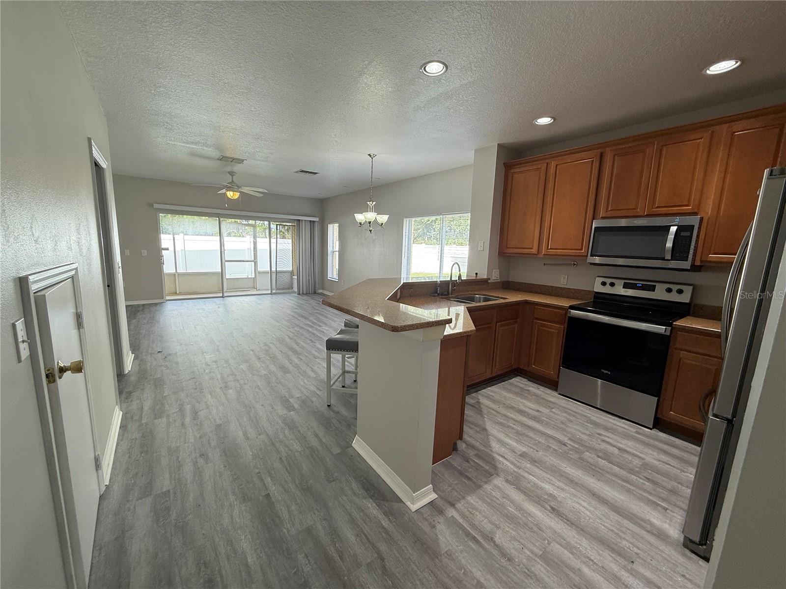 20460 Needletree Dr Property Photo 6
