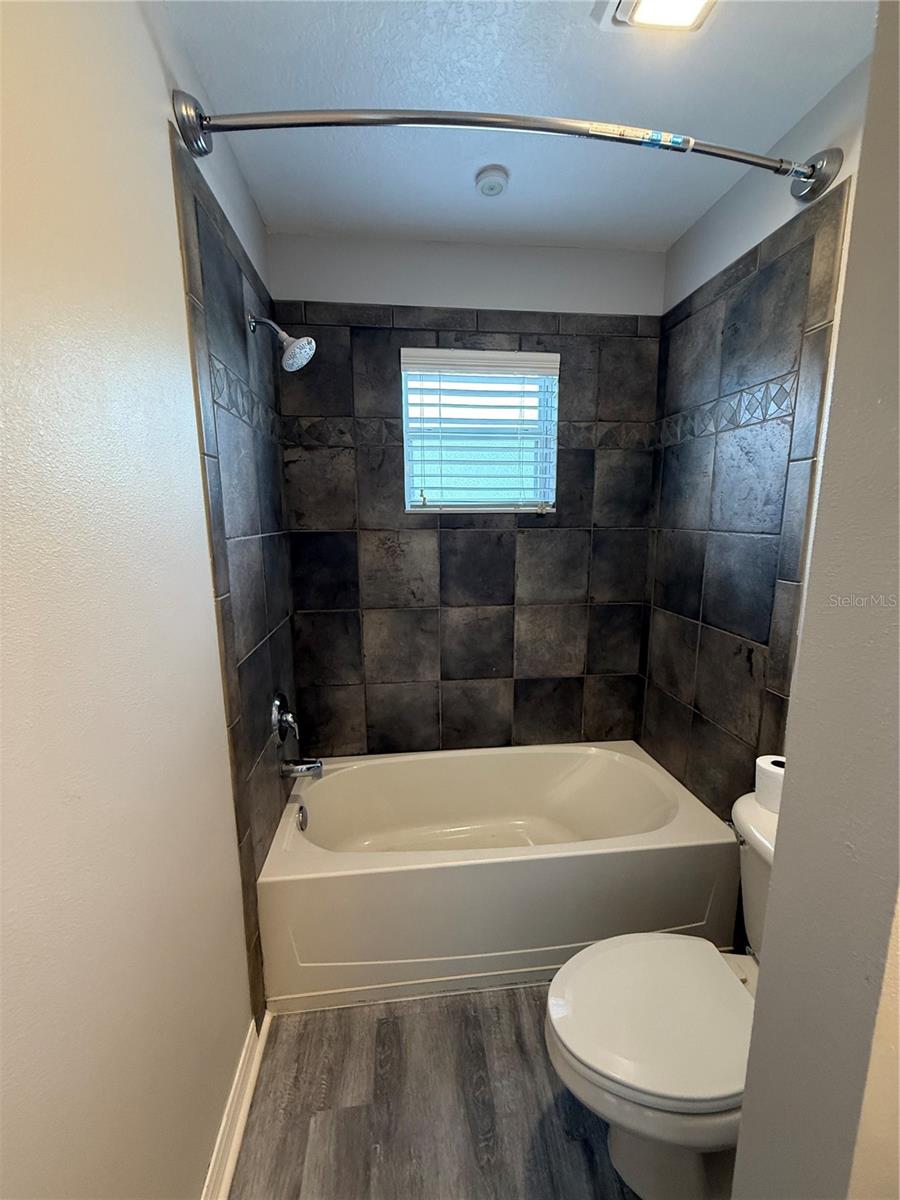 20460 Needletree Dr Property Photo 19
