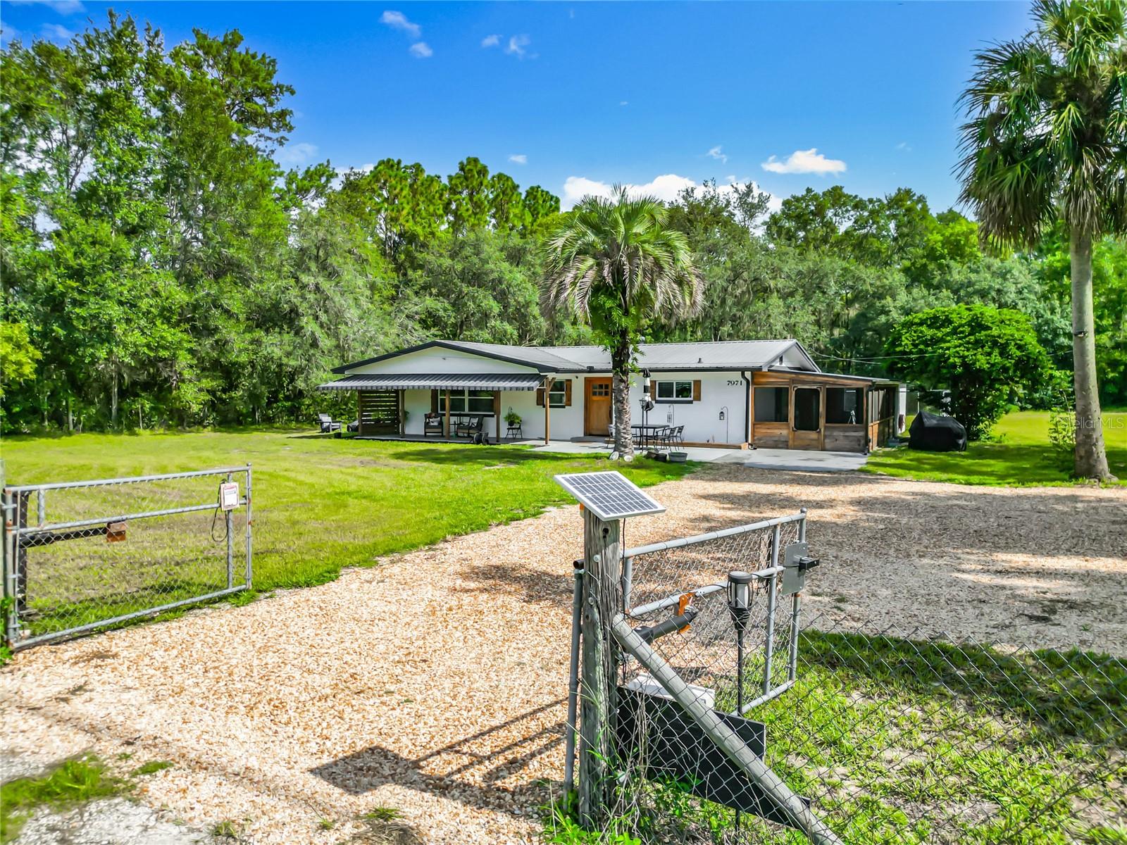 7971 E Highway 25 Property Photo 5