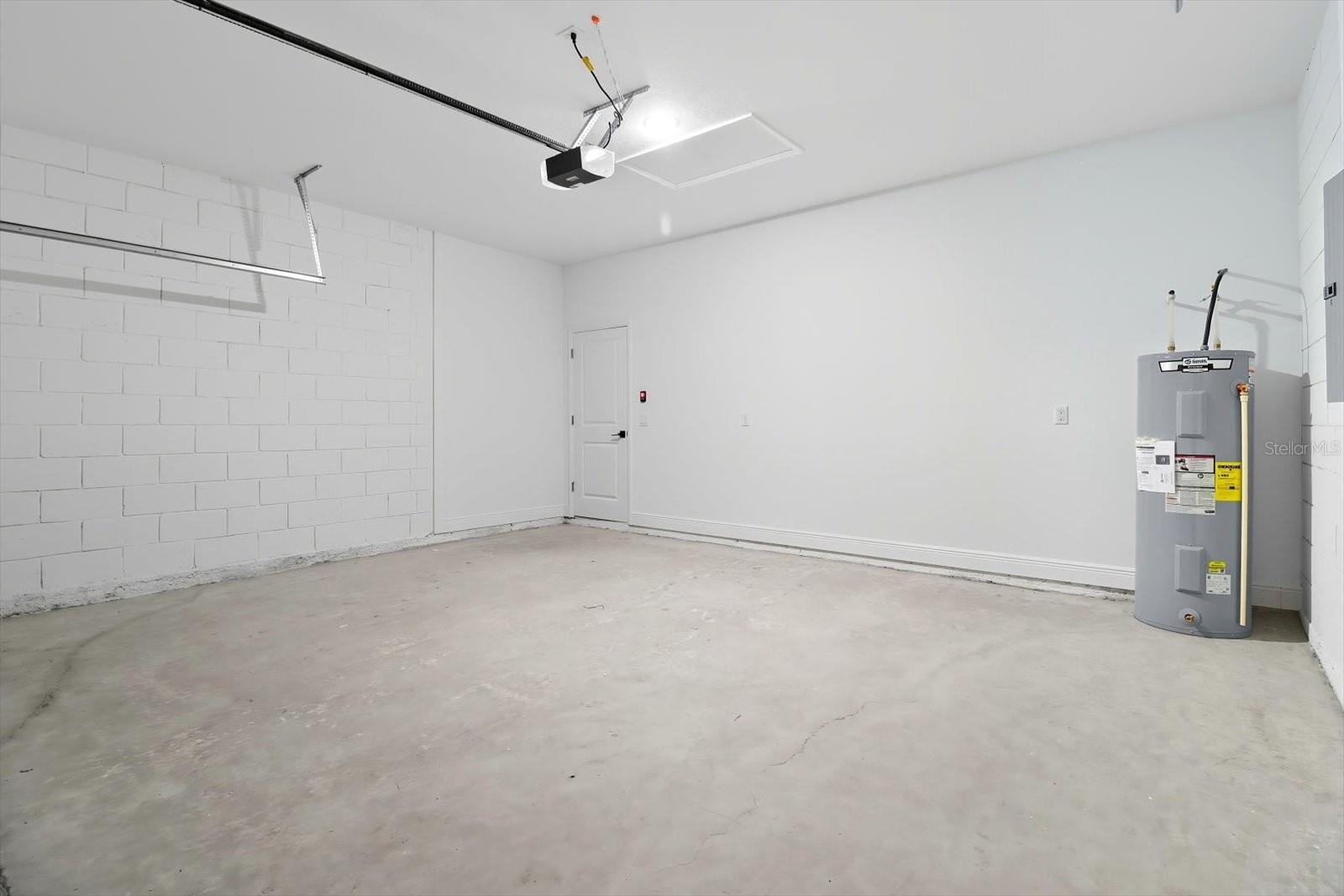 225 W Diego Pl Property Photo 35