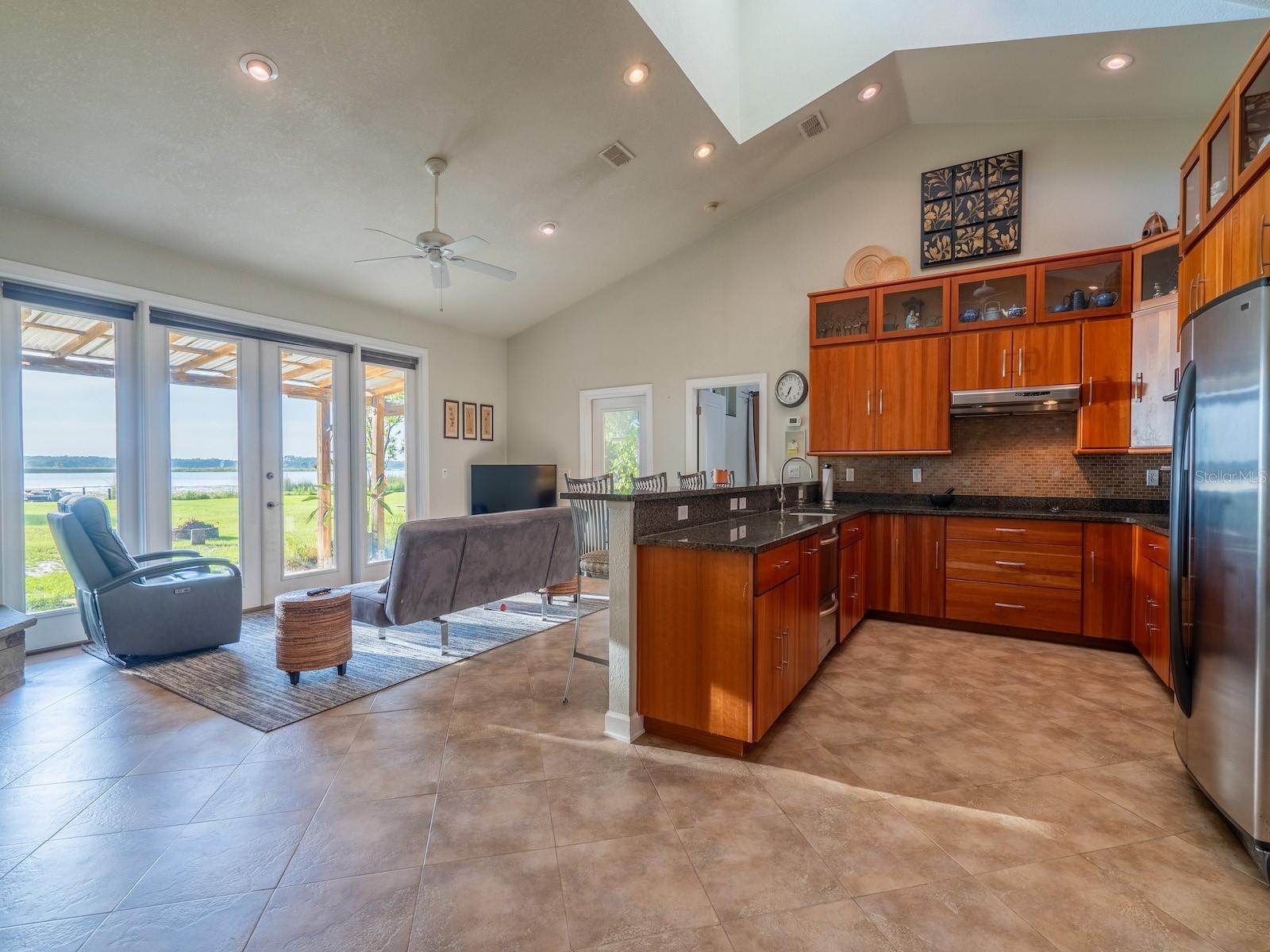 25212 E Highway 316 Property Photo 16