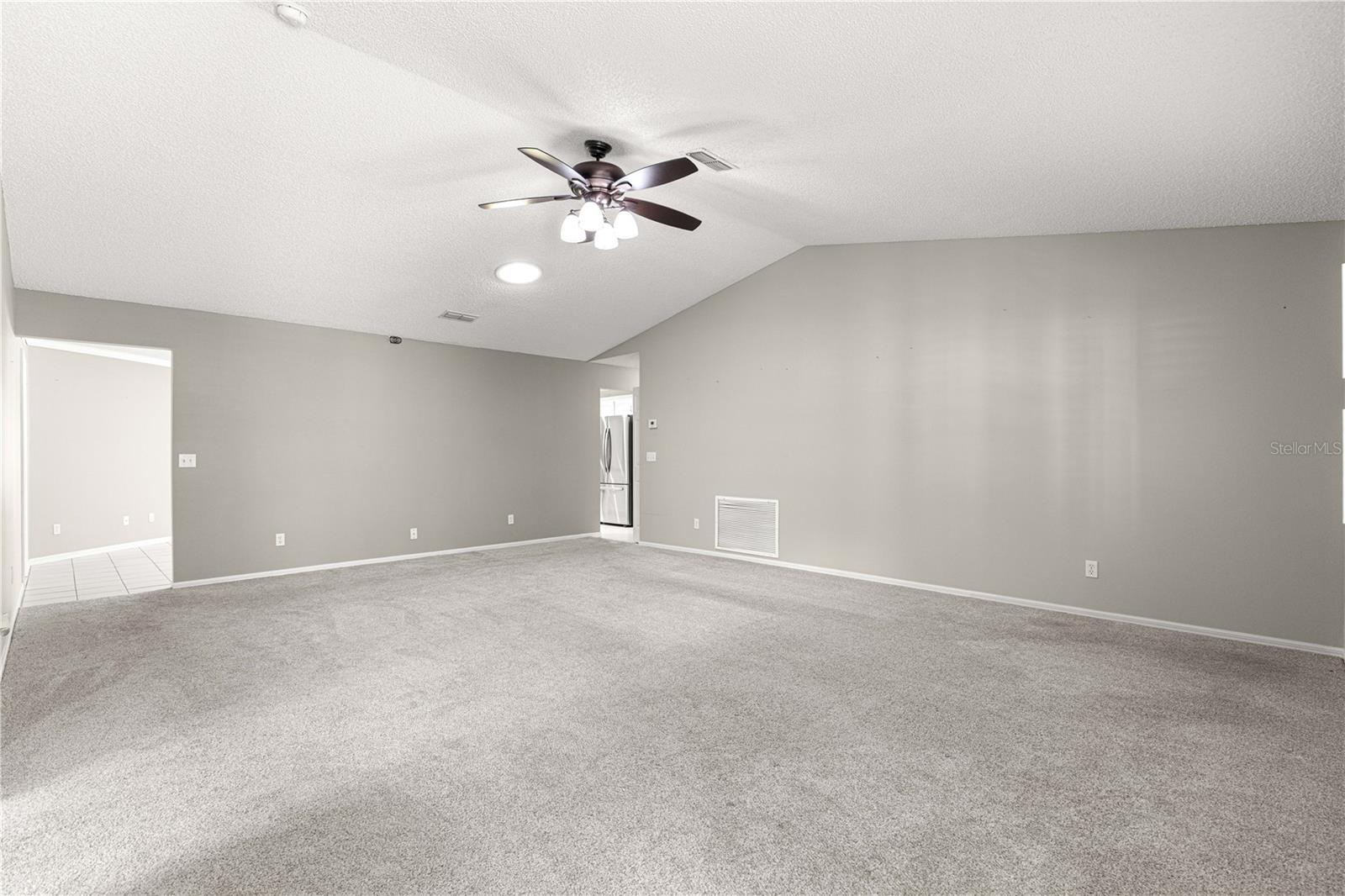 9878 Sw 97th Ln Property Photo 4