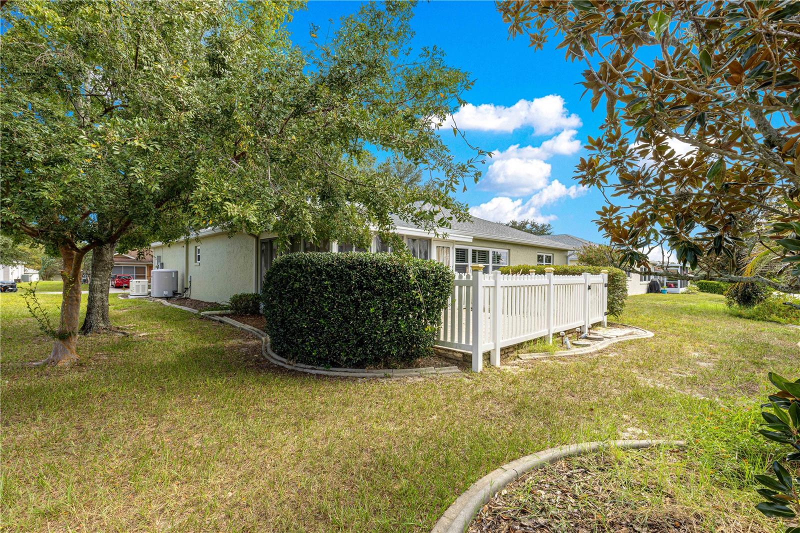 9878 Sw 97th Ln Property Photo 38