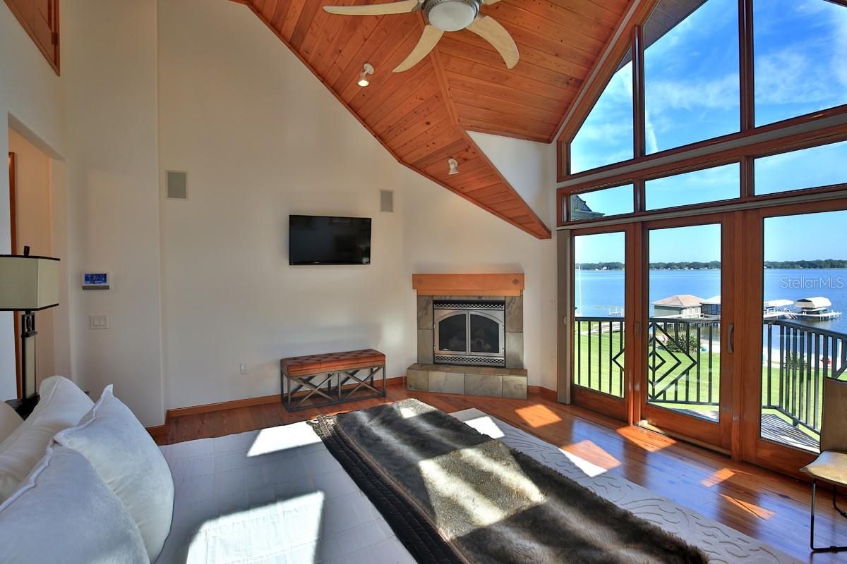 11035 Se Sunset Harbor Rd Property Photo 31