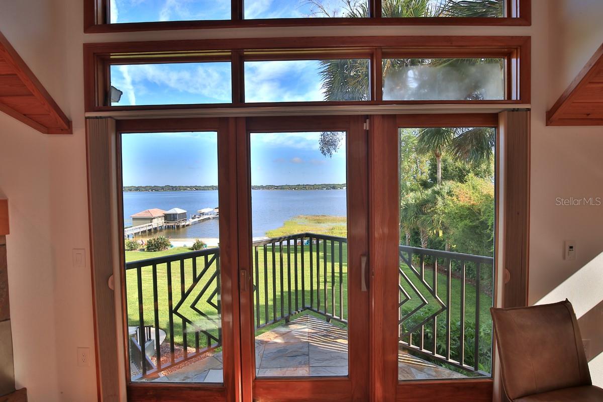 11035 Se Sunset Harbor Rd Property Photo 32