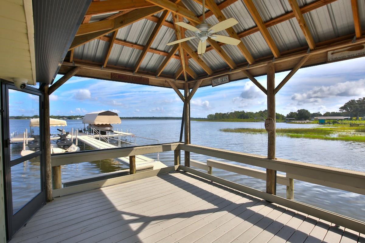 11035 Se Sunset Harbor Rd Property Photo 81