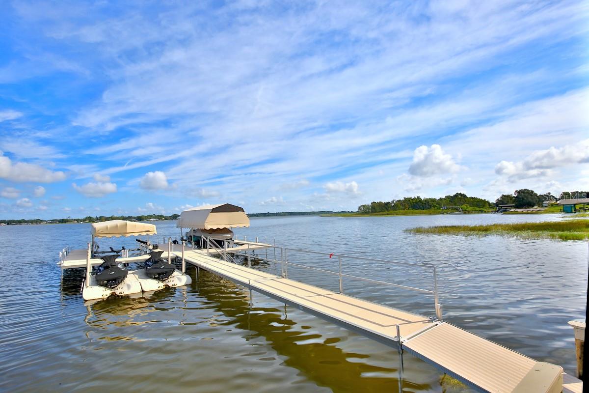 11035 Se Sunset Harbor Rd Property Photo 82