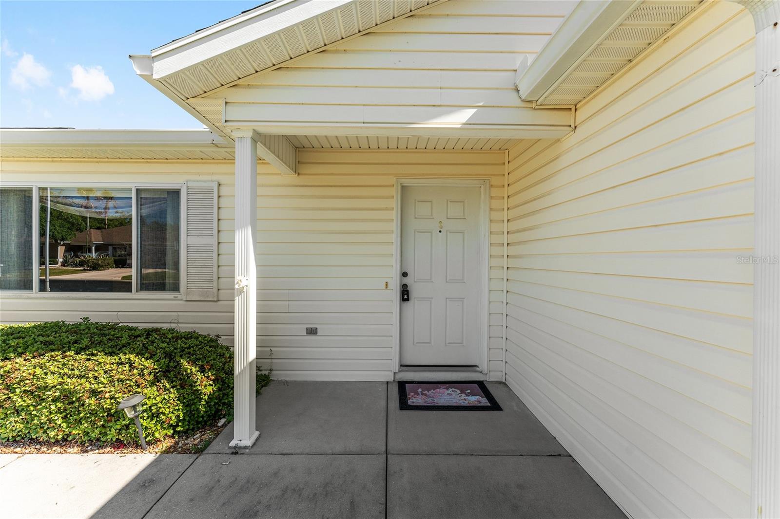 11587 Sw 139th Pl Property Photo 5