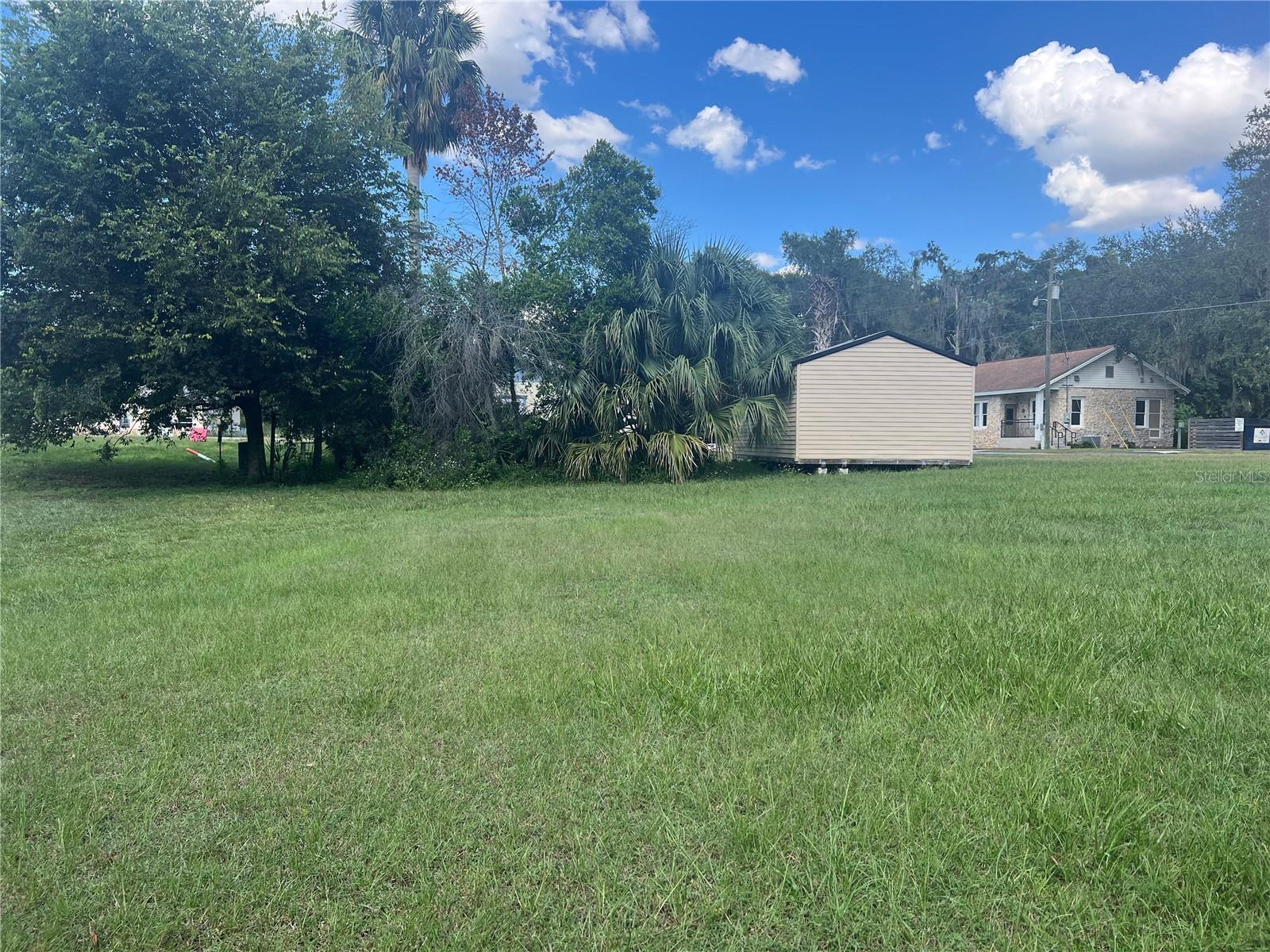821 S Us 301 Property Photo 12