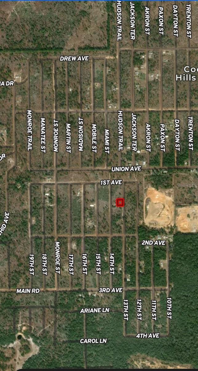 Lot 47 & 48 13th St Property Photo 2