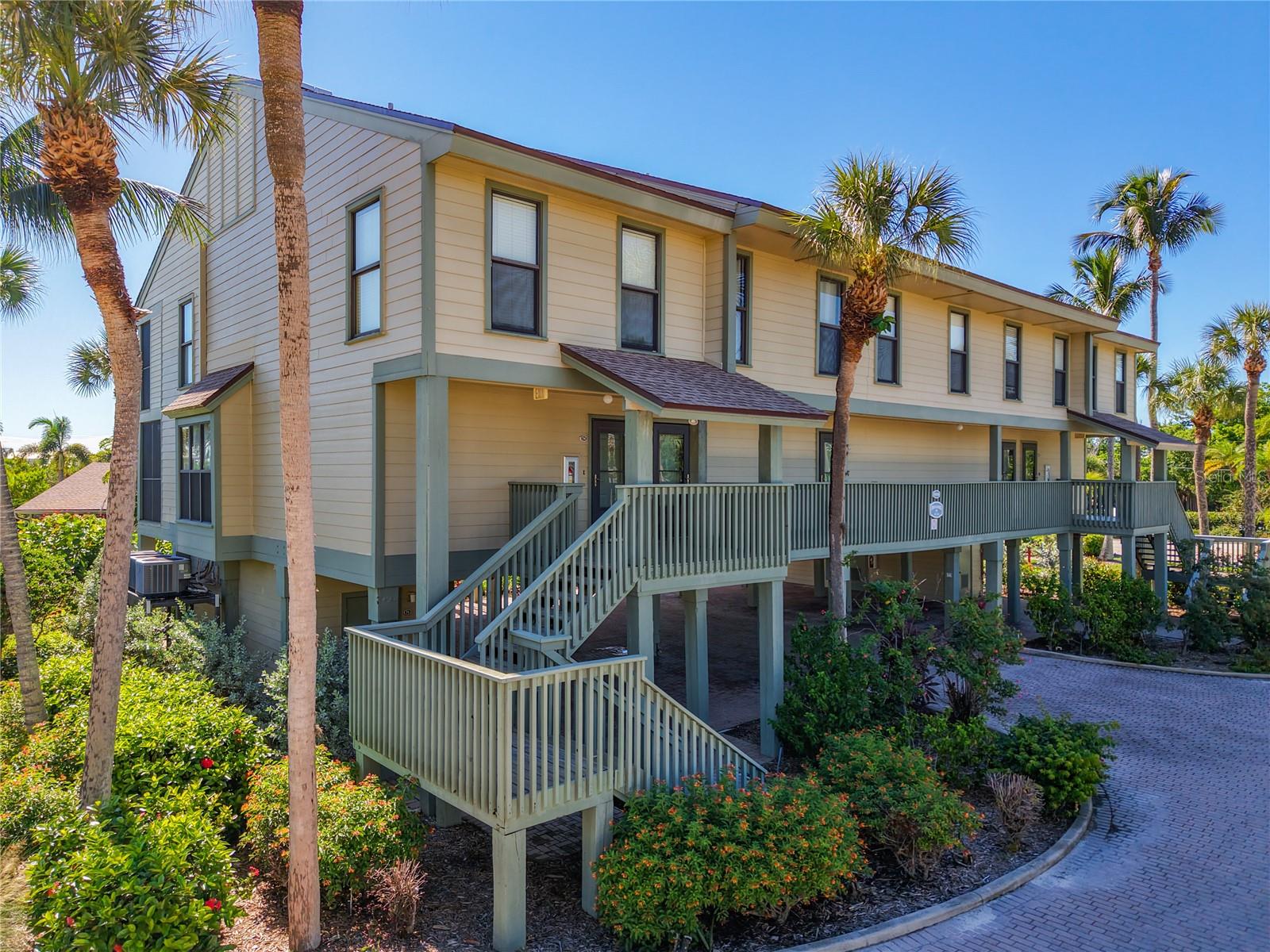 16750 BOCILLA PALMS DR #74