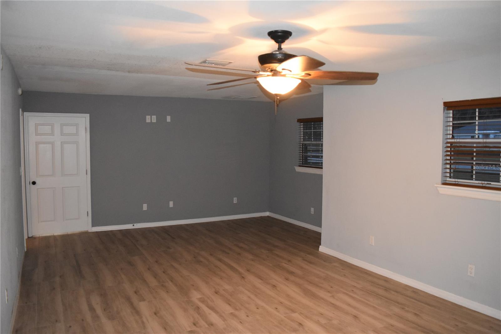 1722 Nw 35 St Property Photo 10